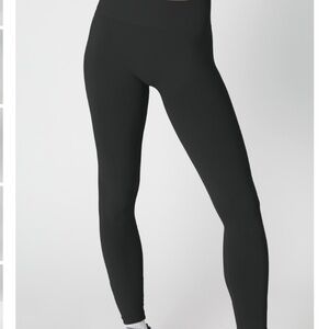 Nikibiki black signature legging